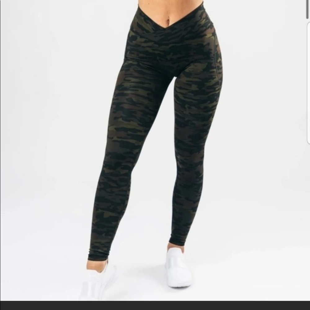 Leggings and bra alphalete